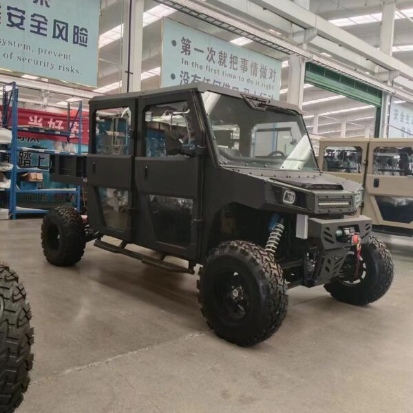 LW6C-UTV1000 963cc 6-Seat Enclosed Cabin UTV