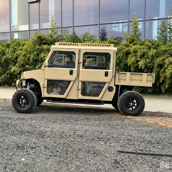 LW6C-UTV1000 963cc 6-Seat Enclosed Cabin UTV