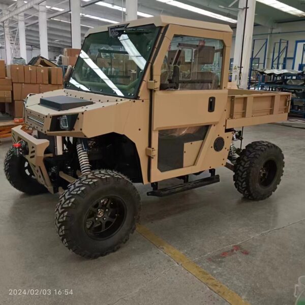 LW3C-UTV1000 996cc 3-Seat Enclosed Cabin UTV